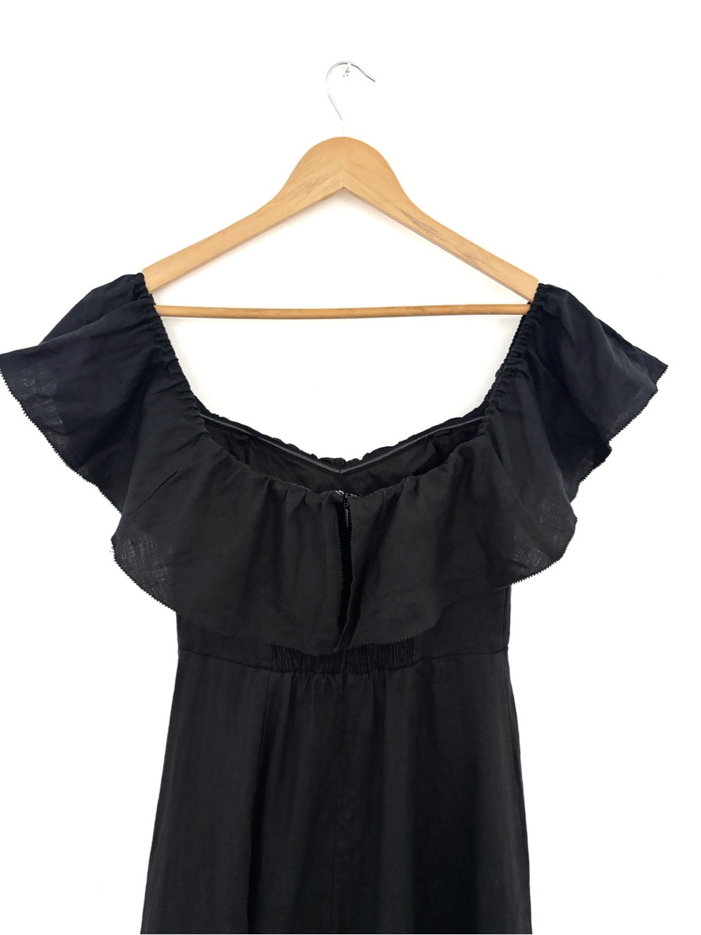 Wilfred Marmion Linen Dress Black Off Shoulder Ruffle Midi Size 4 Aritzia - Picture 9 of 12